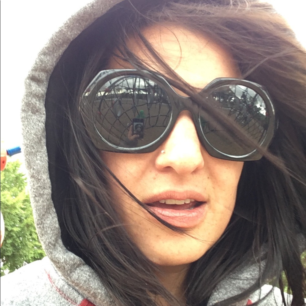 Meet your Posher, Chelsea